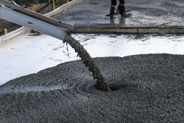 Best Concrete Pool Decks in Glenmoor, OH